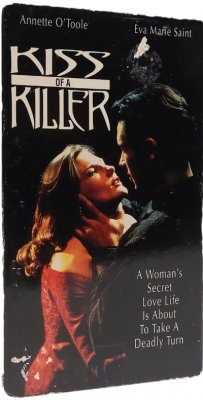 Kiss of a Killer (1993)